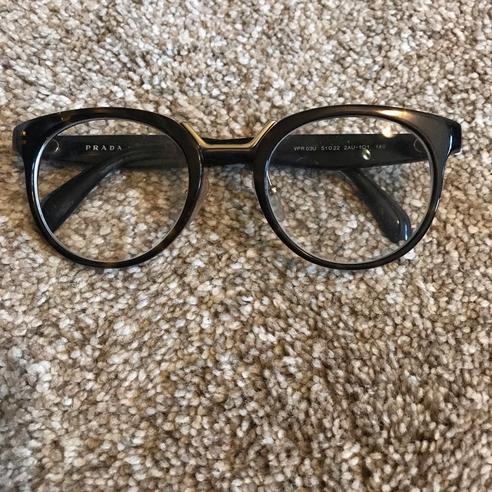 Prada glasses vpr03u